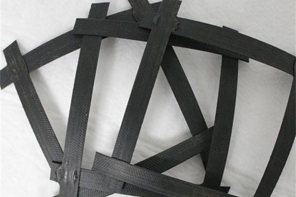 土工格柵運輸過程中的防護措施  第1張