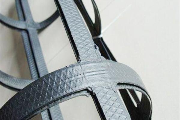 土工格柵在公路施工中的應用及層數(shù)分析 第3張