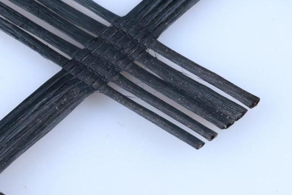 玻璃纖維土工格柵在瀝青路面中的應(yīng)用  第1張